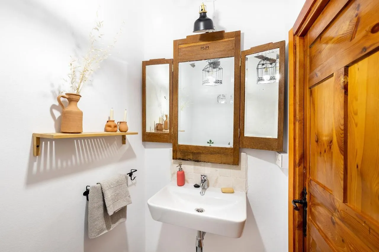 Holiday home Casa Rural El Fuerte De Atabuey Trevelez